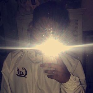 Meet your Posher, Cesar